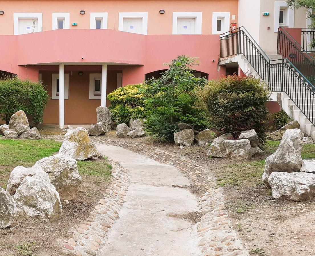 Studio 24 M2 - Hameaux De Camargue - Village 9 - 13200 Арл Екстериор снимка
